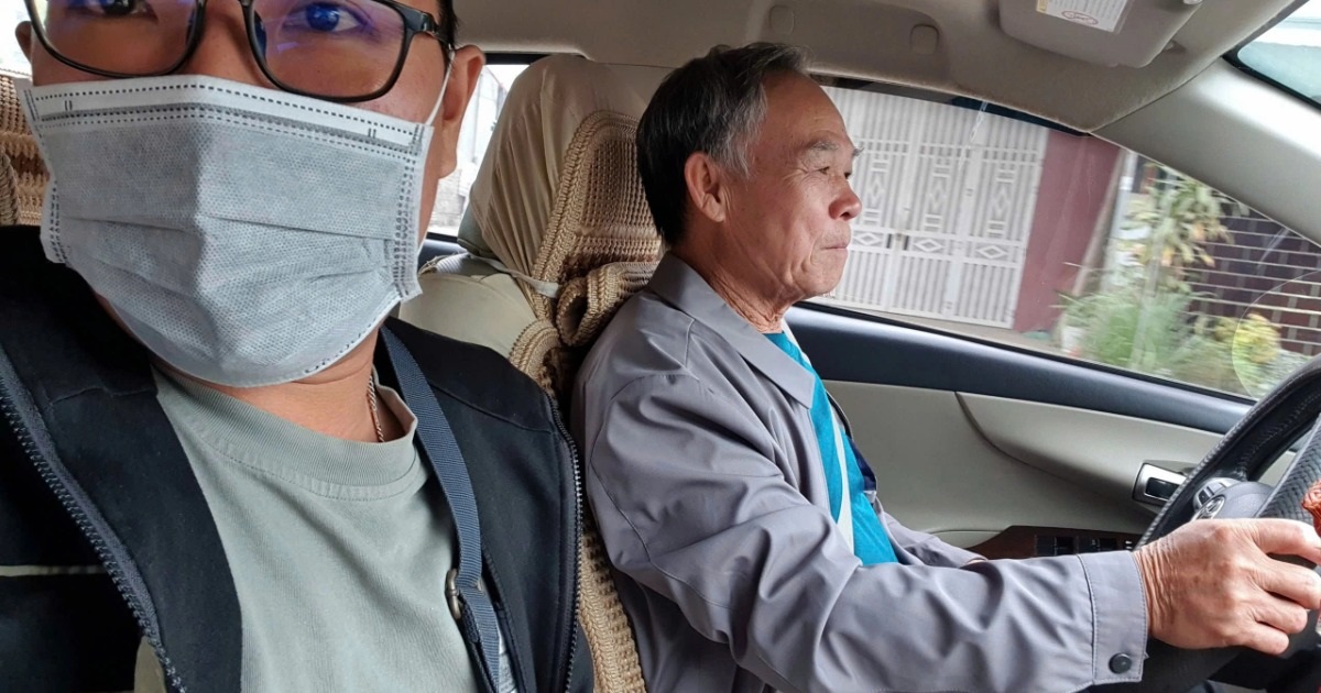 9 "bí kíp" giúp hỗ trợ xương khớp khi lái xe đường dài về ăn Tết, du xuân