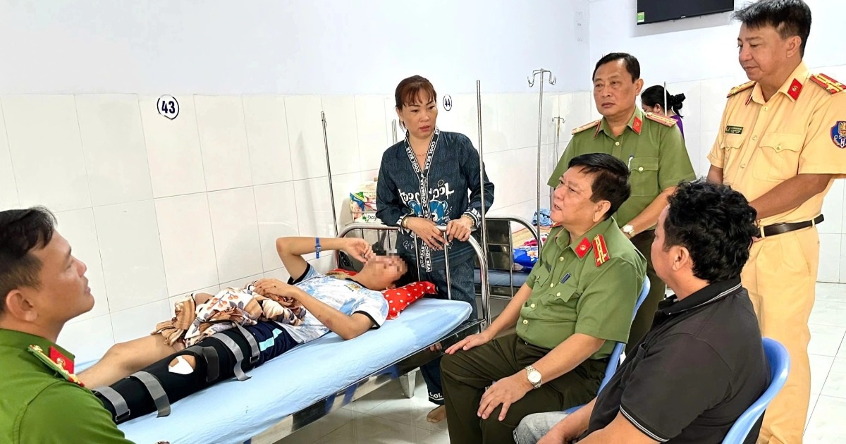 Chiến sĩ cảnh sát cơ động bị thương khi làm nhiệm vụ