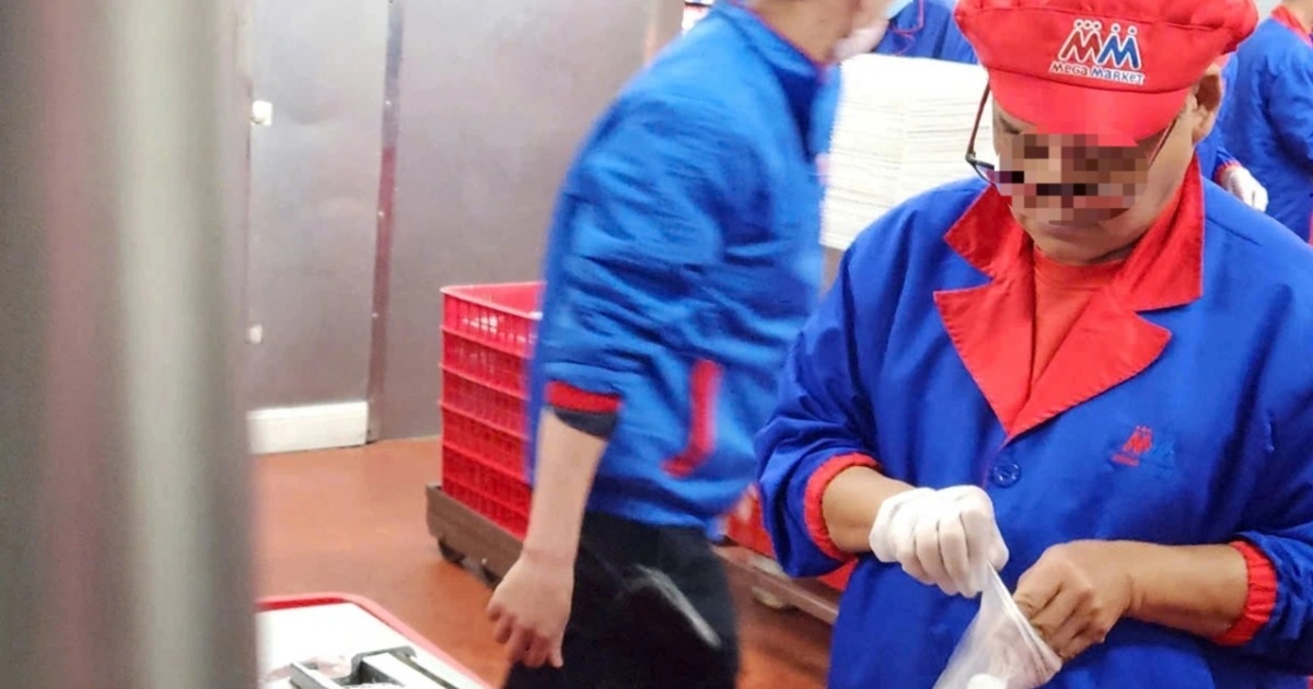 Đoàn kiểm tra nhắc nhở siêu thị ở TPHCM nhiều vấn đề ở khu sơ chế thực phẩm