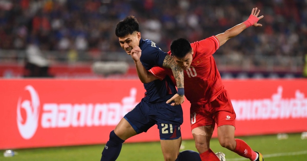 HLV Kiatisuk: "Người hâm mộ Thái Lan khó nuốt trôi thất bại ở AFF Cup"