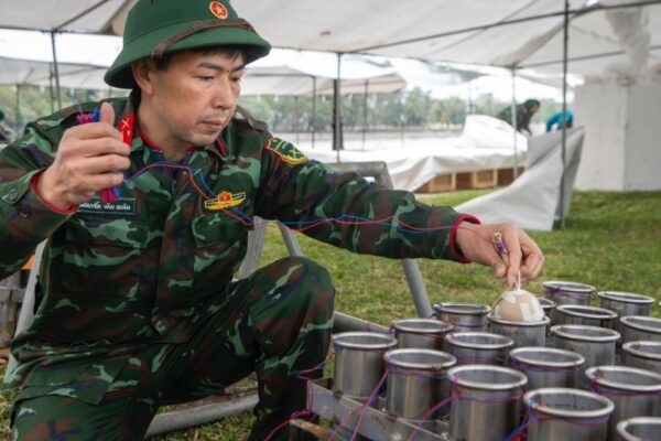 Hà Nội: Trận địa pháo hoa tầm cao 600 quả sẵn sàng cho đêm giao thừa Hà Nội: Trận địa pháo hoa tầm cao 600 quả sẵn sàng cho đêm giao thừa