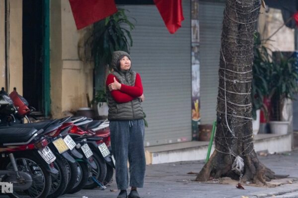 الطقس في ثاني أيام Tết: هانوي وشمال البلاد شديد البرودة، والنهار مشمس Hà Nội và nhiều nơi ở miền Bắc rét đậm