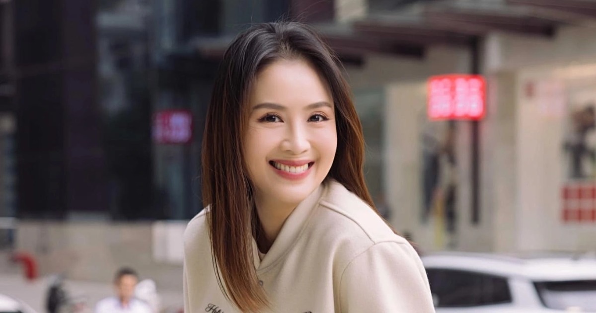 Hồng Diễm tuổi 42: Hôn nhân kín tiếng, tiết lộ ông xã không lãng mạn