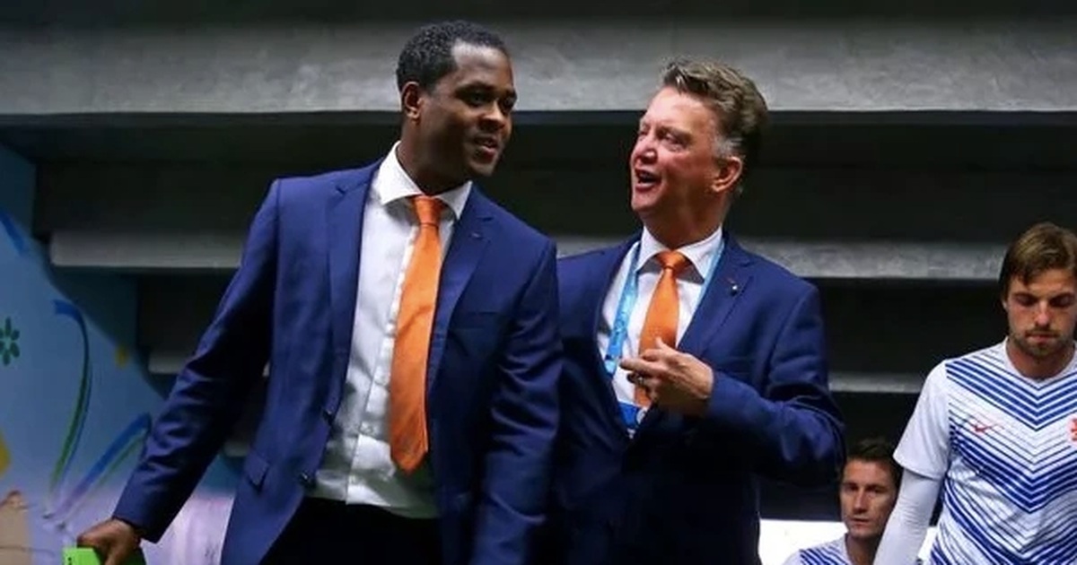 Indonesia chuẩn bị chi tiền khủng mời Van Gaal, lương gấp đôi HLV Kluivert