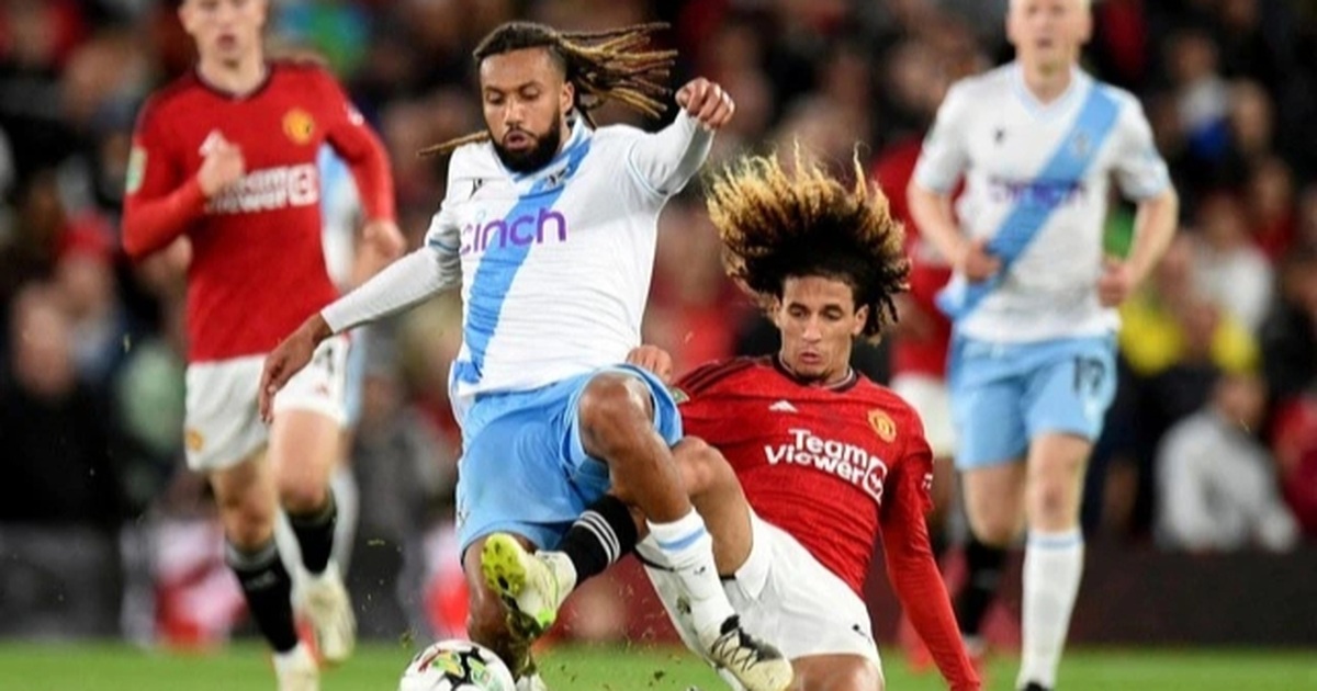 Indonesia gấp rút nhập tịch cựu ngôi sao Ngoại hạng Anh chiều lòng HLV mới