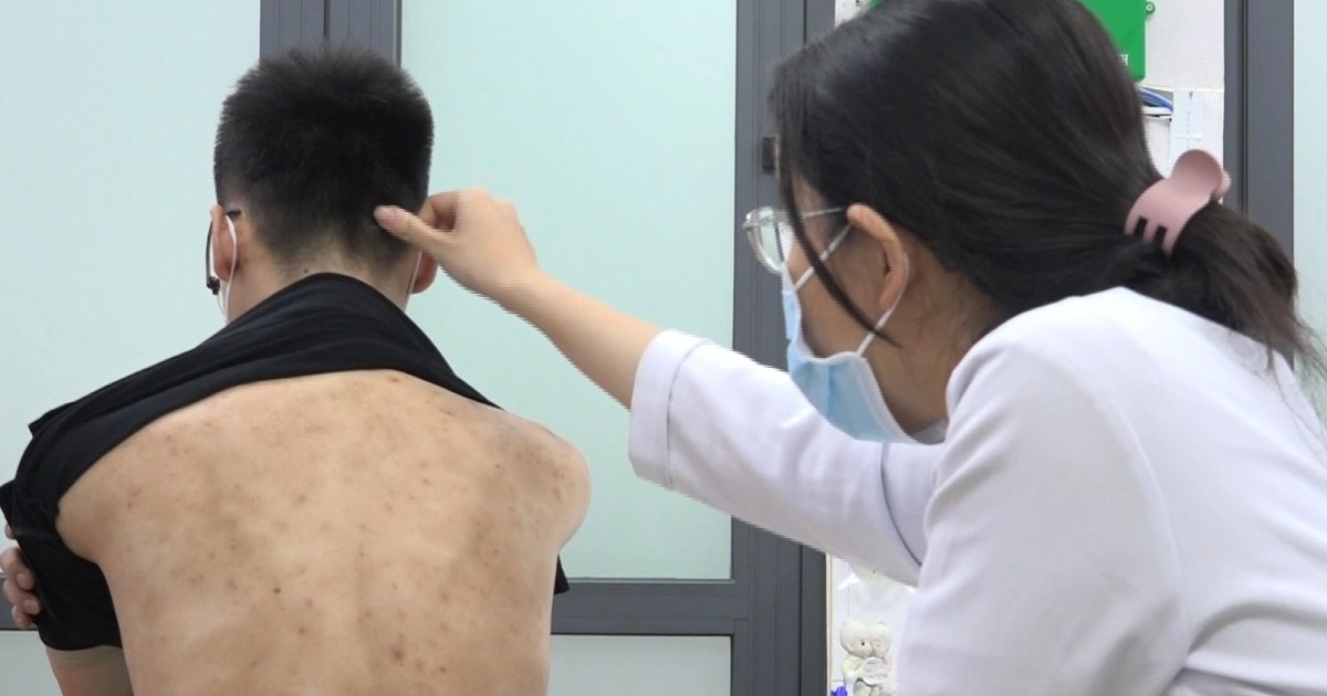 Khảo sát mức độ hài lòng với y tế công của 550 người Việt, kết quả thế nào?