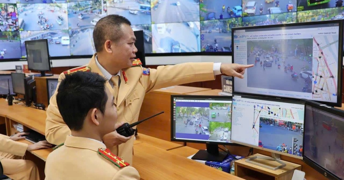 "Mắt thần" hỗ trợ CSGT điều tiết giao thông ngày cận Tết