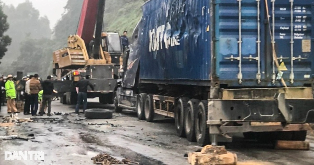 Ngày 28 tháng Chạp, CSGT xử lý hơn 1.800 tài xế vi phạm nồng độ cồn