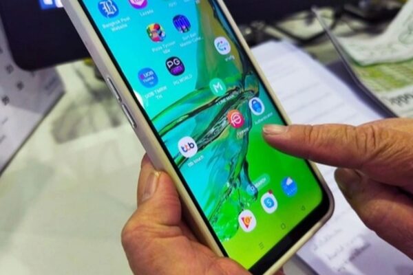 Oppo and Realme Face Unauthorized Loan App Controversy in Thailand Oppo, Realme vướng bê bối liên quan ứng dụng vay tiền trái phép