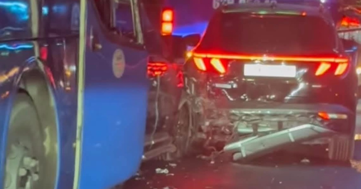 Tai nạn trên cao tốc Vĩnh Hảo - Phan Thiết, dòng xe về quê ùn tắc