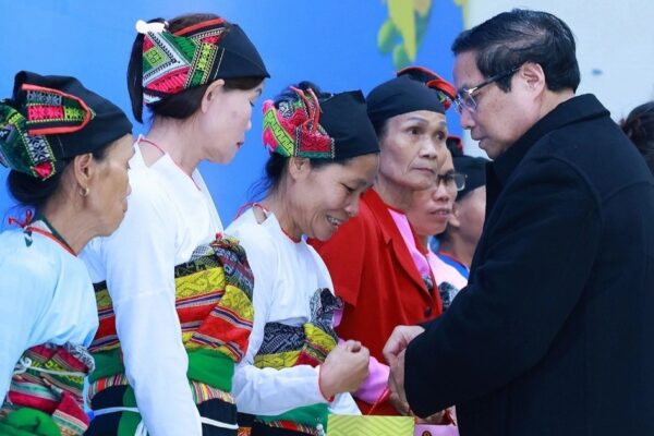 Thủ tướng Phạm Minh Chính: Thanh Hóa phấn đấu trở thành cực tăng trưởng của cả nước Thủ tướng Phạm Minh Chính: Thanh Hóa phấn đấu là cực tăng trưởng của cả nước