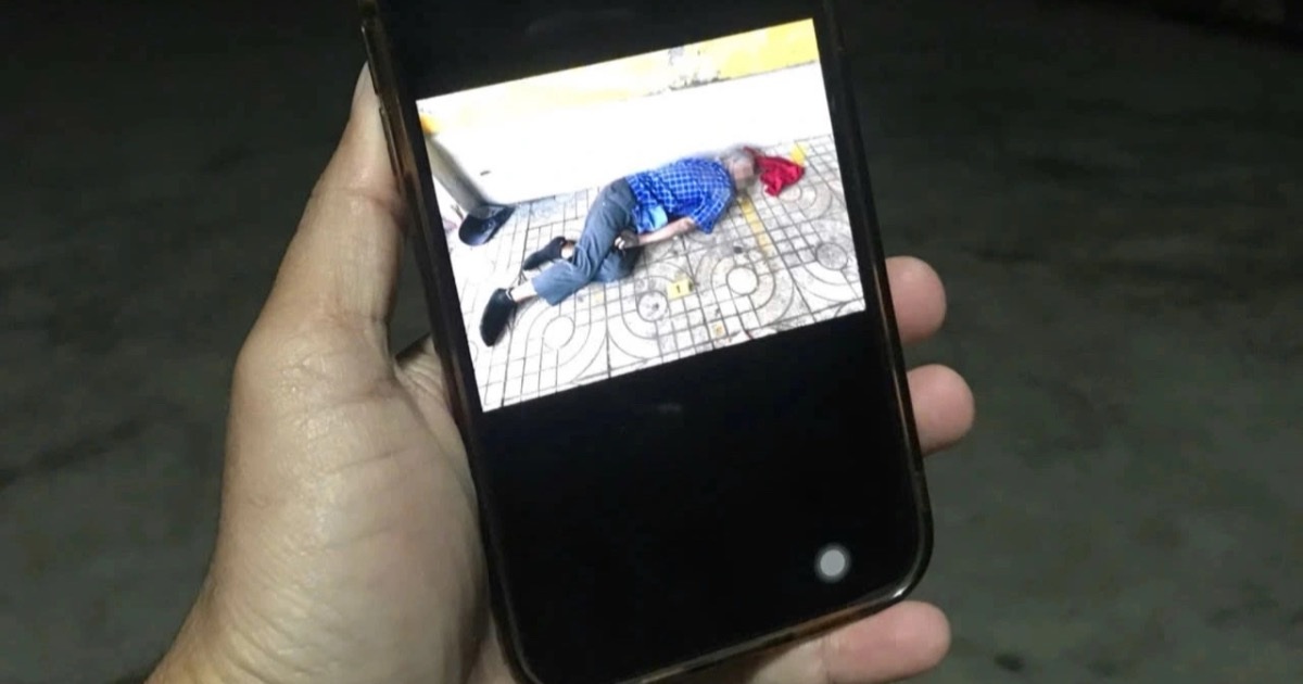 Tìm thân nhân của ông cụ bán vé số tử vong bất thường ở TPHCM