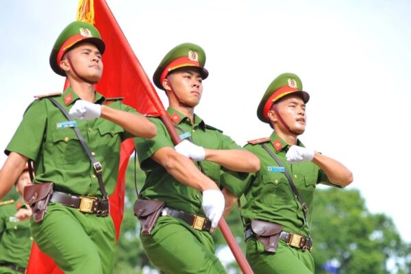 Tổng Bí thư Tô Lâm ký kết luận đổi mới tổ chức bộ máy hệ thống chính trị Trung ương đồng ý không tổ chức công an cấp huyện