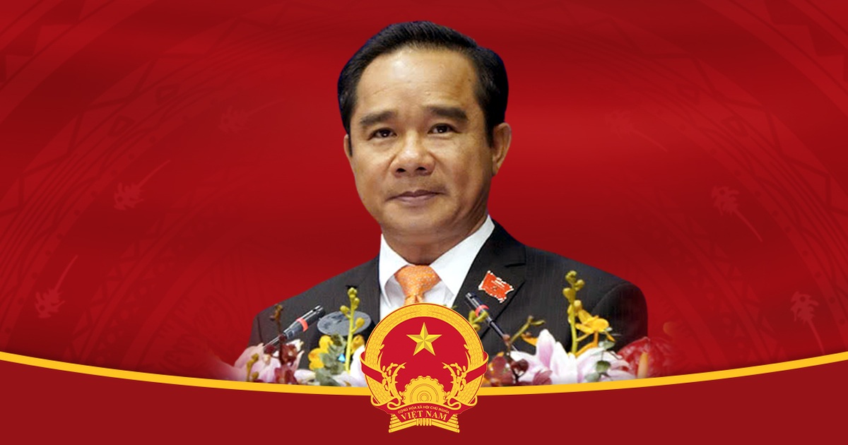 Chân dung tân Chủ tịch UBND TP.HCM Nguyễn Văn Được Chân dung tân Chủ tịch UBND TPHCM Nguyễn Văn Được