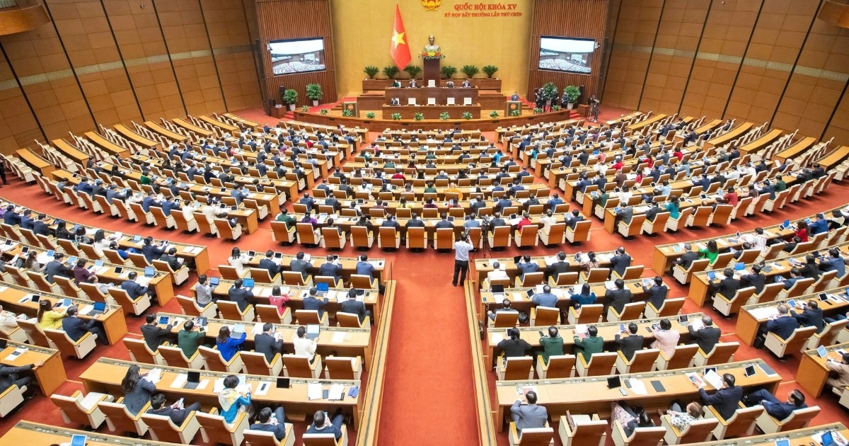 Đề xuất bổ sung quy định tạm đình chỉ nhiệm vụ đại biểu Quốc hội Đề xuất bổ sung trường hợp tạm đình chỉ nhiệm vụ đại biểu Quốc hội