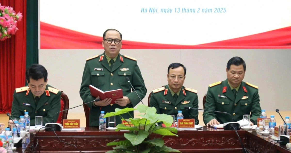 Cuộc Thi Báo Chí “Vững Bước Dưới Cờ Đảng”: Tôn Vinh Đảng Quang Vinh, Bác Hồ Vĩ Đại Giới thiệu cuộc thi báo chí viết về Đảng quang vinh, Bác Hồ vĩ đại