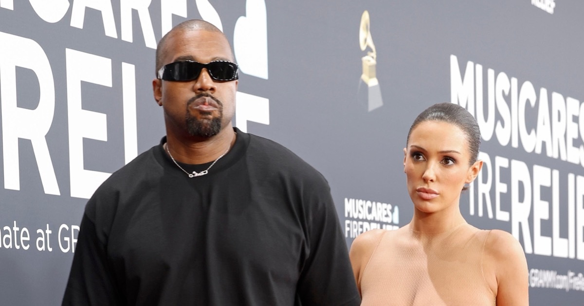 Kanye West Thừa Nhận Kiểm Soát Vợ: Sự Phản Ánh Của Tư Tưởng Phân Biệt Giới Tính Kanye West thừa nhận kiểm soát vợ, xúc phạm cộng đồng người Do Thái