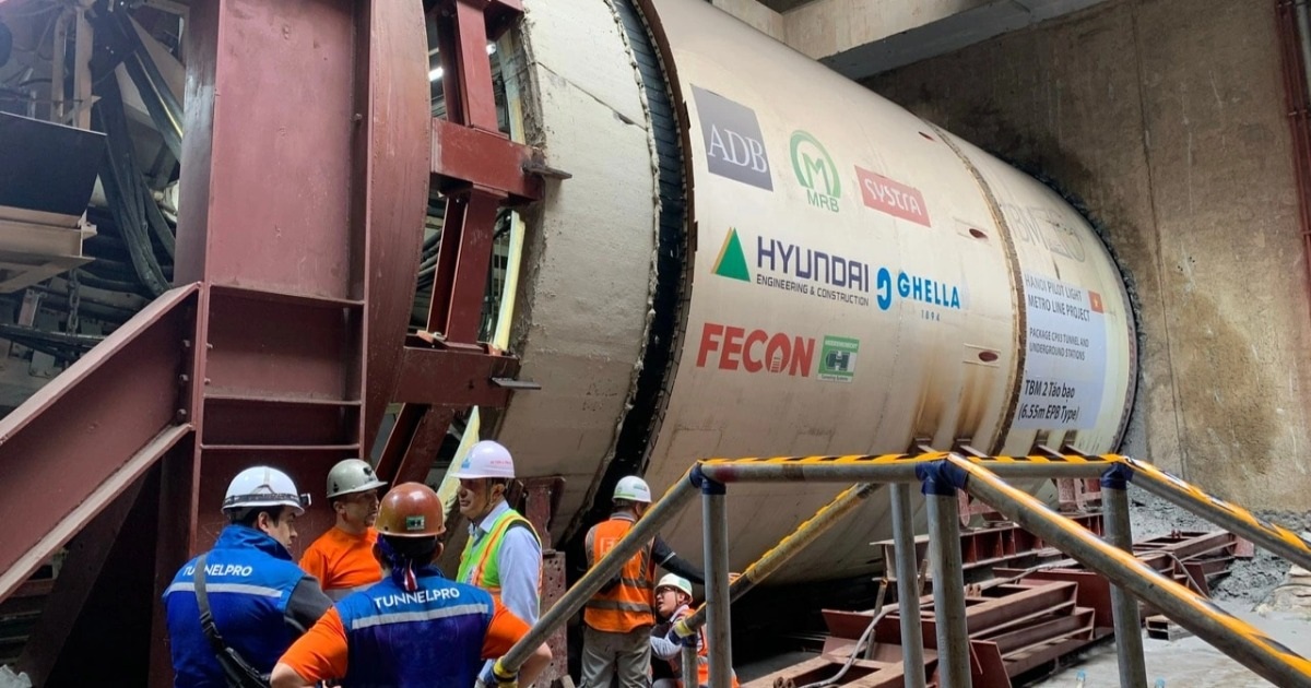 Khởi công máy khoan hầm "Táo bạo" của metro Nhổn - ga Hà Nội