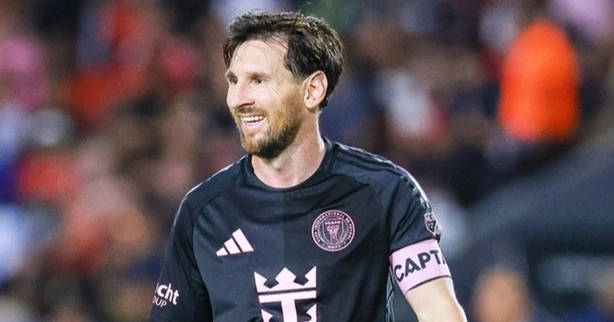 ليونيل ميسي يتألق، يرد بقوة على كريستيانو رونالدو Lionel Messi rực sáng, "trả lời" dõng dạc C.Ronaldo