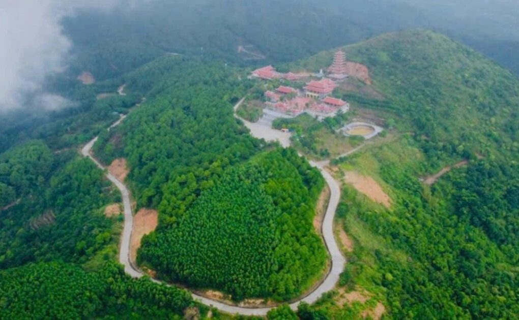 Người đàn ông bỏ lại xe máy ở khu vực chùa Đại Tuệ rồi mất tích