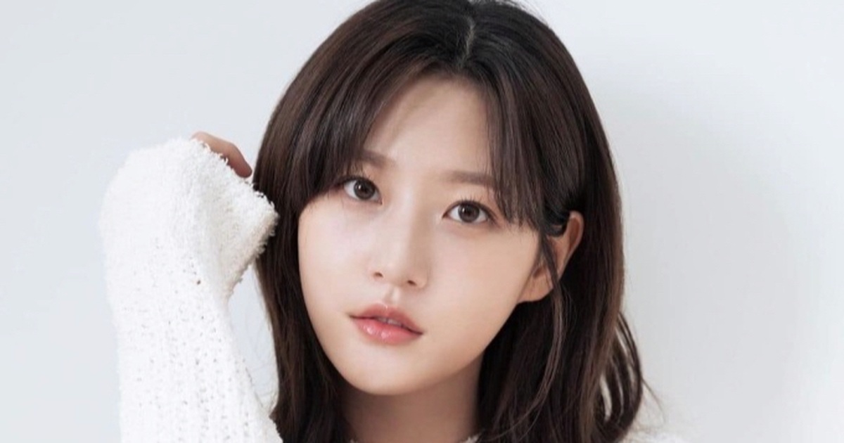 Nữ Diễn Viên Tài Năng Kim Sae Ron Qua Đời Ở Tuổi 23 "Thiên tài diễn xuất" Kim Sae Ron đang nợ hơn 12 tỷ đồng khi mất