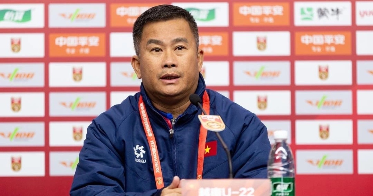 Cô Giáo 9X Truyền Hứng Cho Học Trò Qua Chạy Bộ HLV U22 Việt Nam: "Chúng tôi không ngại khi đối đầu Trung Quốc"