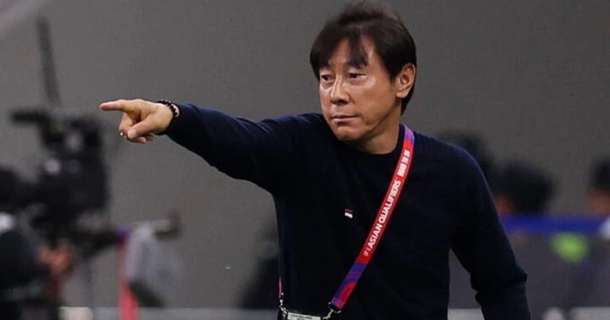 HLV Shin Tae Yong Dẫn Dắt Đội ASEAN All Stars Gặp Man Utd Vào Mùa Hè 2025? Rộ tin HLV Shin Tae Yong dẫn dắt Quang Hải, Hoàng Đức gặp Man Utd