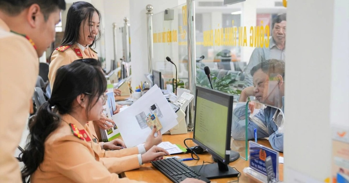 Tinh gọn bộ máy Công an tỉnh Hòa Bình: Giảm 158 lãnh đạo cấp phòng, nâng cao hiệu lực quản lý Sau sắp xếp, Công an tỉnh Hòa Bình giảm 158 lãnh đạo cấp phòng