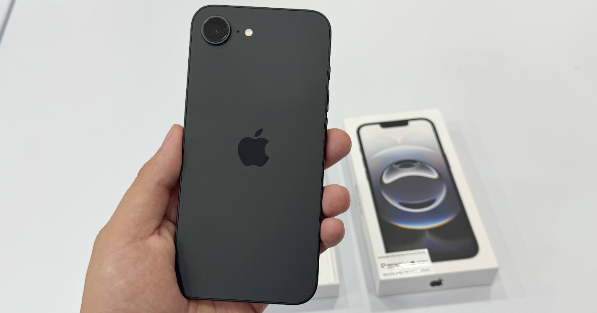 Messi “Cạch mặt” Đồng Đội Paredes Suốt Ba Tháng Vì Lời Bình Luận Về Barcelona iPhone 16e giảm giá ngay khi lên kệ tại Việt Nam