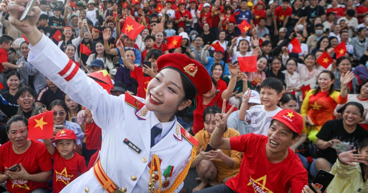 5 Lưu Ý Quan Trọng Trước Khi Tham Dự Đại Lễ 30/4 Tại TPHCM 5 lưu ý trước giờ theo dõi đại lễ 30/4 ở TPHCM