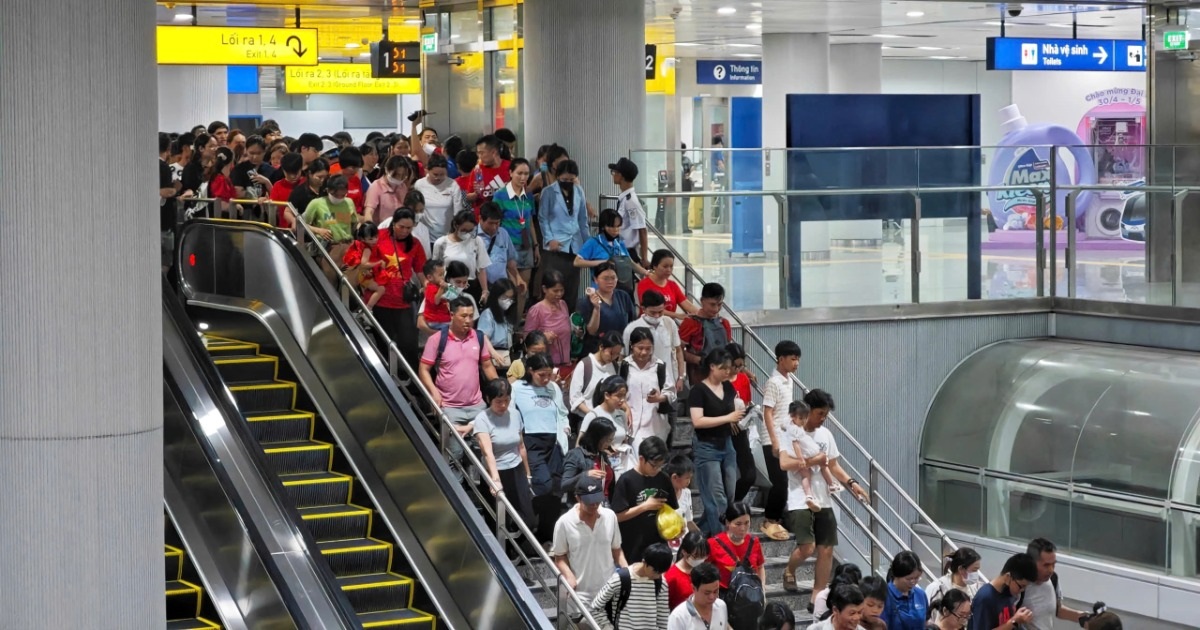 Metro số 1 TPHCM sẽ chạy từ 4h30 ngày 30/4 Metro số 1 TPHCM sẽ chạy từ 4h30 ngày 30/4