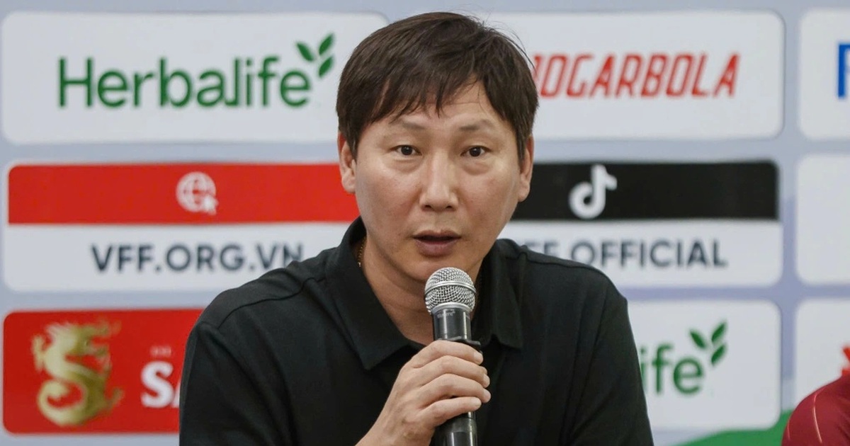 Đội Các Ngôi Sao Đông Nam Á Sẽ Đối Đầu Với Man Utd Tại Sân Bukit Jalil Xác định 17 cầu thủ Đông Nam Á được HLV Kim Sang Sik chọn đấu Man Utd