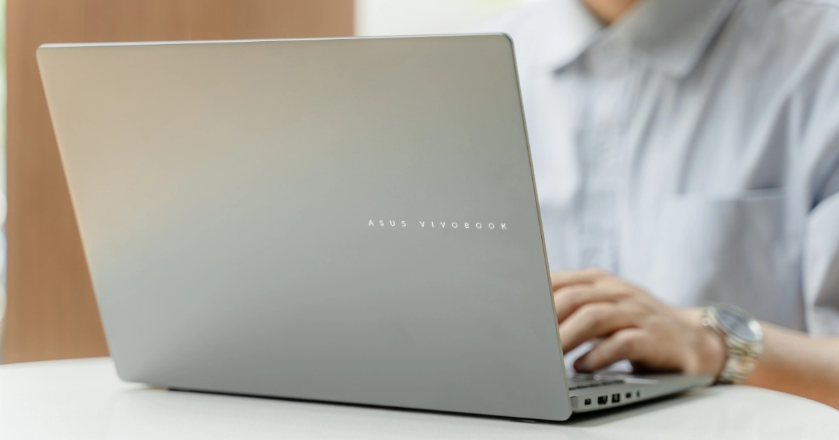 ASUS Vivobook S14/S16: Laptop Lý Tưởng Cho Học Sinh, Sinh Viên Dịp Tựu Trường ASUS Vivobook S14/S16: Mẫu laptop phù hợp cho học sinh, sinh viên dịp tựu trường