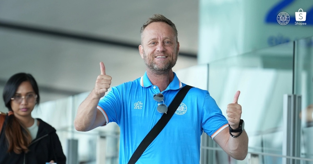 Trận Chung Kết Lượt Về Cúp C1 Đông Nam Á: CAHN Sẵn Sàng Đối Đầu Buriram United CLB CAHN sang Thái Lan, sẵn sàng cho trận lượt về cúp C1 Đông Nam Á