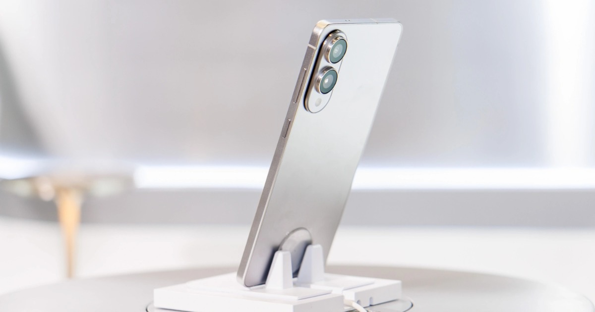 Galaxy S25 Edge: Smartphone Cao Cấp Siêu Mỏng Nhẹ Được Kỳ Vọng Cận cảnh chiếc Galaxy S mỏng nhất của Samsung