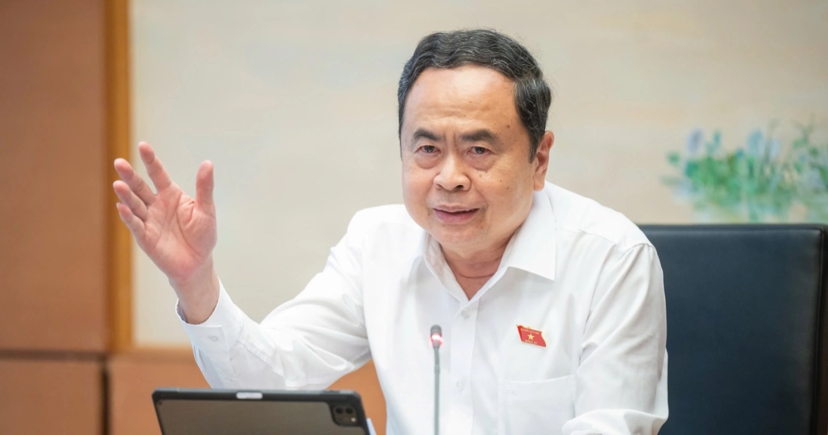 Chủ tịch Quốc hội: “Không để quy hoạch bị điều chỉnh tùy tiện vì lợi ích” Chủ tịch Quốc hội: "Không để quy hoạch bị điều chỉnh tùy tiện vì lợi ích"