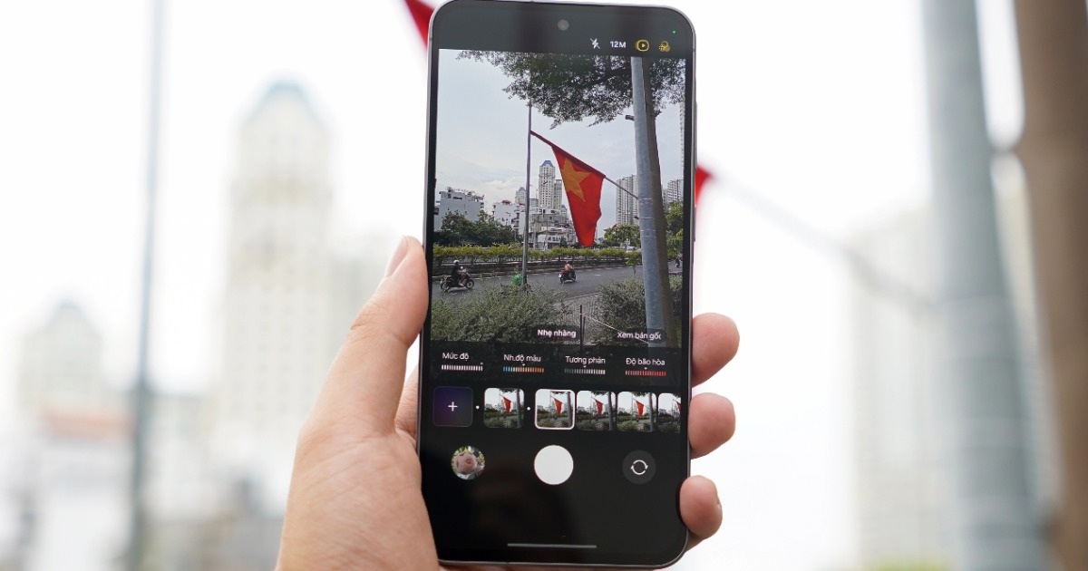 Đánh giá camera Galaxy A56 5G: Nhiều tính năng, hỗ trợ AI chỉnh sửa ảnh Đánh giá camera Galaxy A56 5G: Nhiều tính năng, hỗ trợ AI chỉnh sửa ảnh