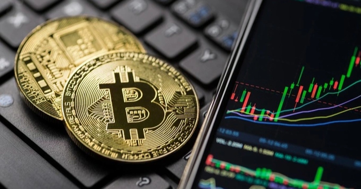 Giá Bitcoin Đạt Đỉnh Cao Nhất Mọi Thời Đại, AI Trở Thành Cơ Sở Hạ Tầng Mới Điểm tuần: Giá Bitcoin đạt đỉnh mới, Android 16 lộ diện