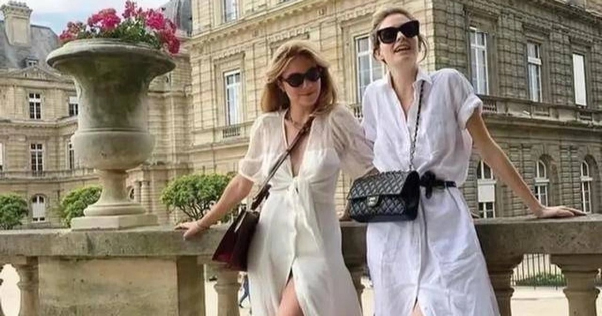 Diện váy dài mùa hè: Bí quyết dành cho quý cô lãng mạn và duyên dáng Diện váy dài mùa hè: Bí quyết dành cho quý cô lãng mạn và duyên dáng