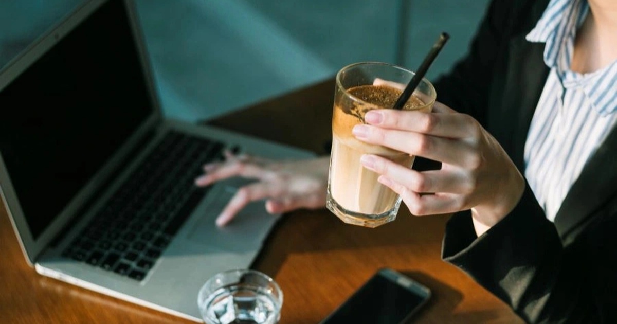 Lợi Ích Sức Khỏe Khi Uống Cà Phê Điều Độ Mỗi Ngày Điều gì xảy ra khi mỗi ngày uống một ly cà phê?
