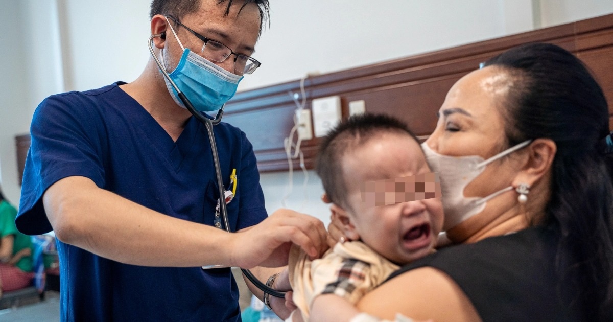Hà Nội: Số ca trẻ nhập viện vì Covid-19 tăng, xuất hiện tình trạng đồng nhiễm Hà Nội: Gia tăng trẻ nhập viện vì Covid-19, có tình trạng đồng nhiễm