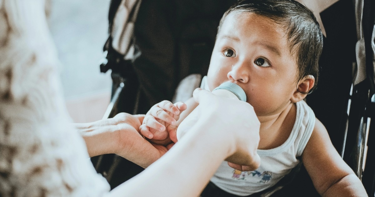 Hiểu lầm phổ biến về sữa của cha mẹ khiến bé 3 tuổi phải truyền máu Hiểu lầm phổ biến về sữa của cha mẹ khiến bé 3 tuổi phải truyền máu