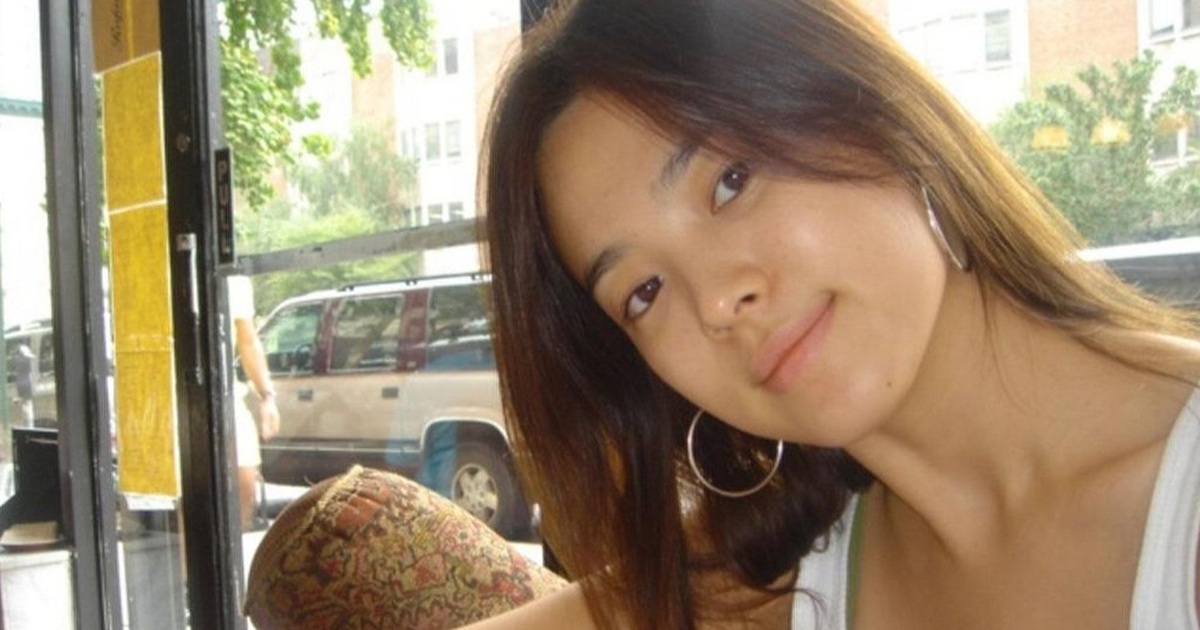 Loạt ảnh gây sốt của “tượng đài nhan sắc” xứ Hàn Song Hye Kyo Loạt ảnh gây sốt của "tượng đài nhan sắc" xứ Hàn Song Hye Kyo