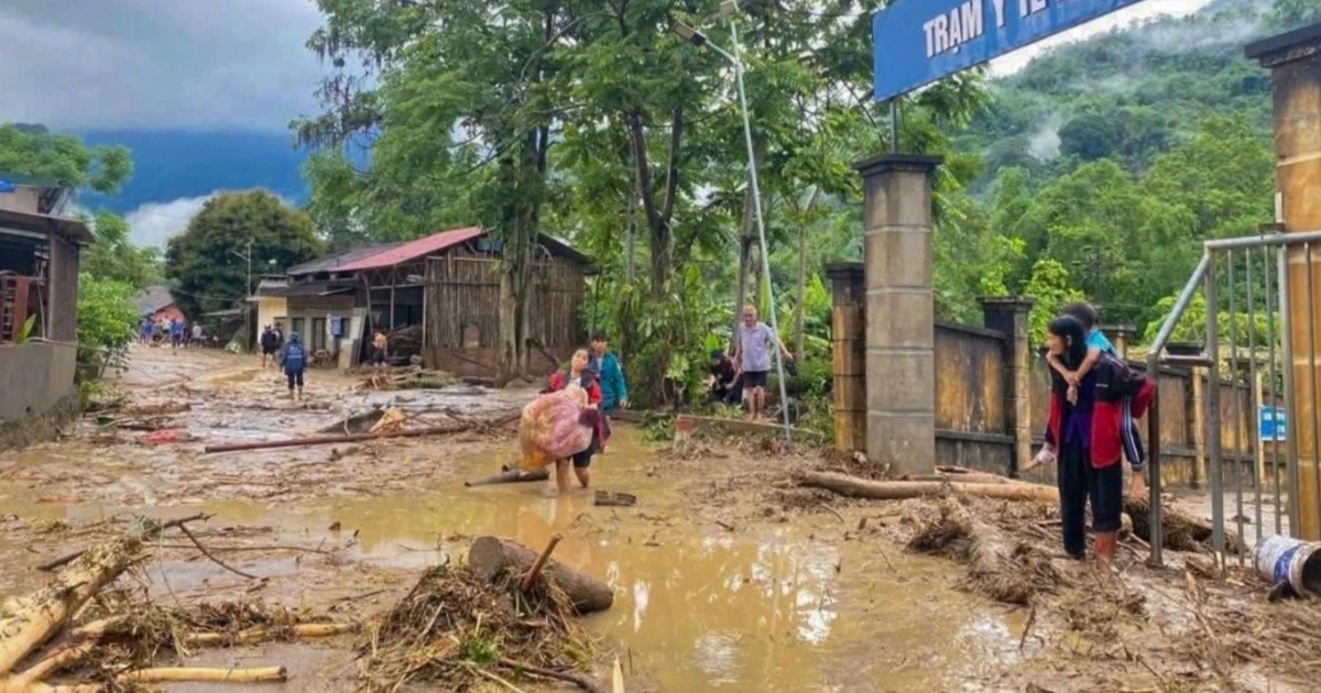 Lũ Quét Ở Bắc Kạn: Đất Đá Ầm Ầm Đổ Về Sau Tiếng Nổ Lớn Lũ quét ở Bắc Kạn: Đất đá ầm ầm đổ về sau tiếng nổ lớn