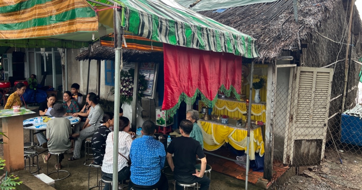 Người Đàn Ông Treo Cổ Tử Vong Trước Giờ Đi Thi Hành Án Ở Đồng Nai Người đàn ông treo cổ tử vong trước giờ đi thi hành án ở Đồng Nai