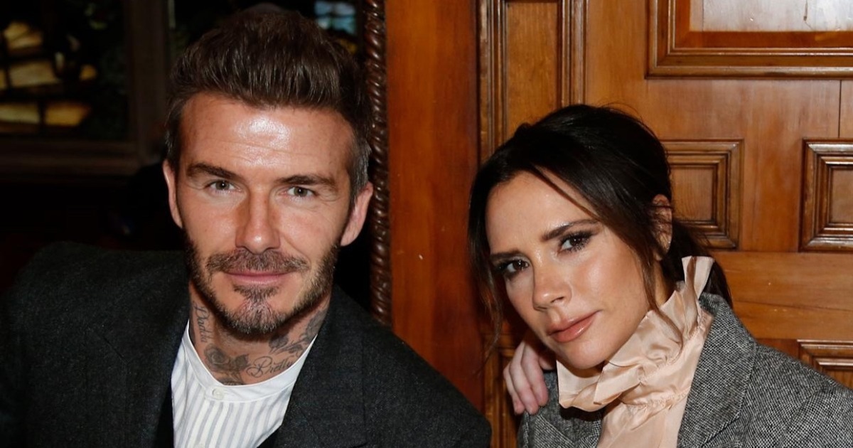 Phản ứng của vợ chồng Beckham khi con trai cả né mặt, hờ hững với gia đình Phản ứng của vợ chồng Beckham khi con trai cả né mặt, hờ hững với gia đình