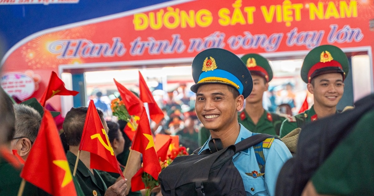 Chiến Sĩ Diễu Binh, Diễu Hành Trở Về Thủ Đô Trong Niềm Hân Hoan Rạng rỡ gương mặt chiến sĩ tham gia diễu binh, diễu hành trở về Thủ đô