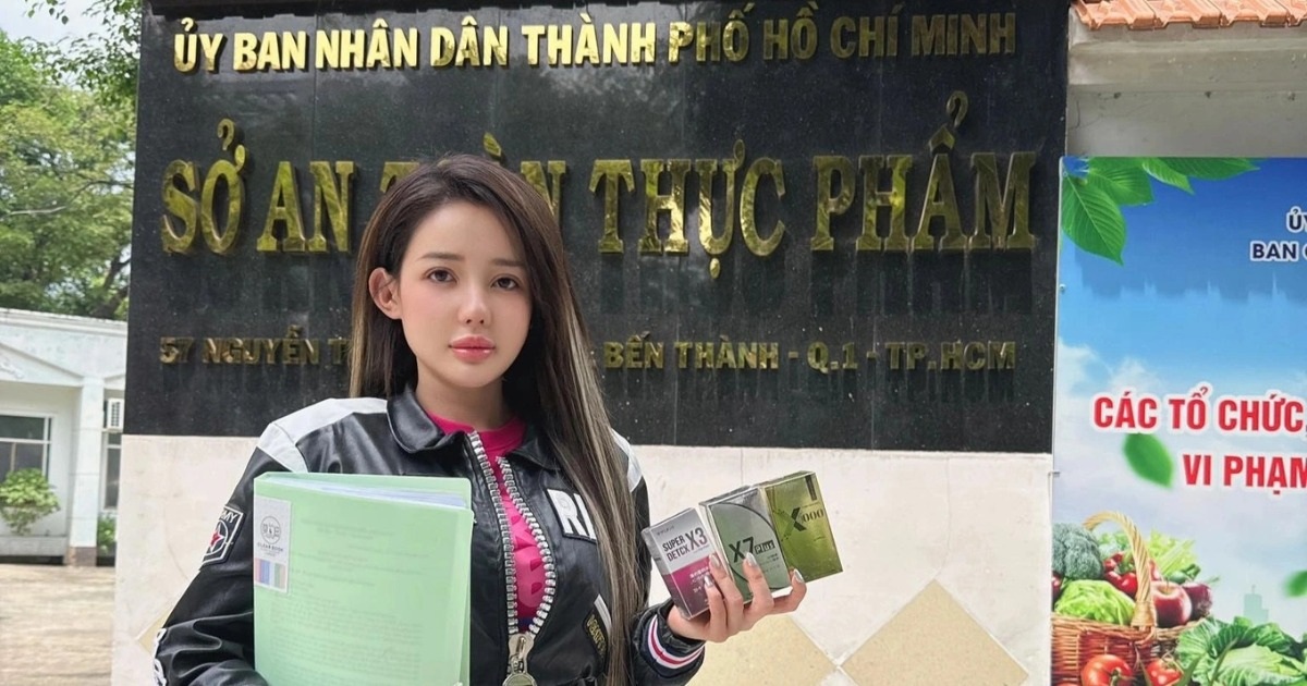 Sản Phẩm Giảm Cân Của DJ Ngân 98 Bị Yêu Cầu Lấy Mẫu Kiểm Tra Chất Cấm Sản phẩm giảm cân của DJ Ngân 98 bị yêu cầu lấy mẫu kiểm tra tìm chất cấm