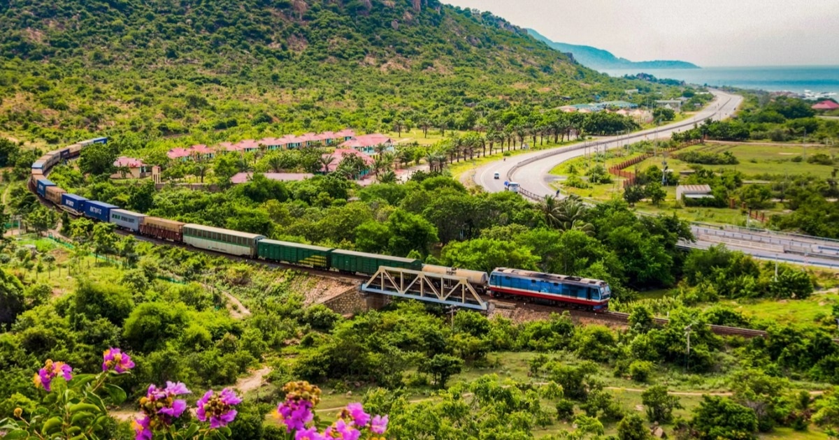 Triển Khai Dự Án Đường Sắt Lào Cai – Hà Nội – Hải Phòng: Chỉ Đạo Của Phó Thủ Tướng Trần Hồng Hà Sớm ban hành quy chuẩn để làm đường sắt Lào Cai - Hà Nội - Hải Phòng