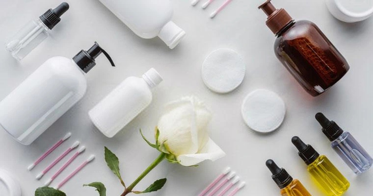 Sở Y tế TPHCM Thu Hồi 70 Số Công Bố Tiêu Chuẩn Thiết Bị Y Tế Không Đúng Quy Định TPHCM: Phát hiện sữa tắm, thực phẩm chức năng bị "gắn mác" thiết bị y tế